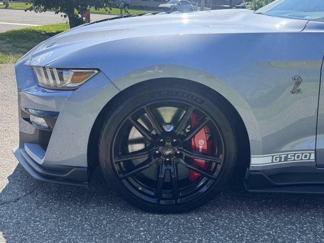 Used 2022 Ford Mustang Shelby GT500 w/ Technology Package RWD image 11