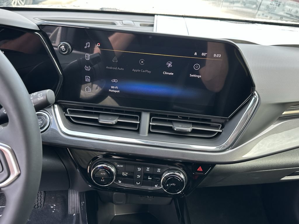 New 2026 Chevrolet Trax ACTIV w/ Driver Confidence Package FWD image 22