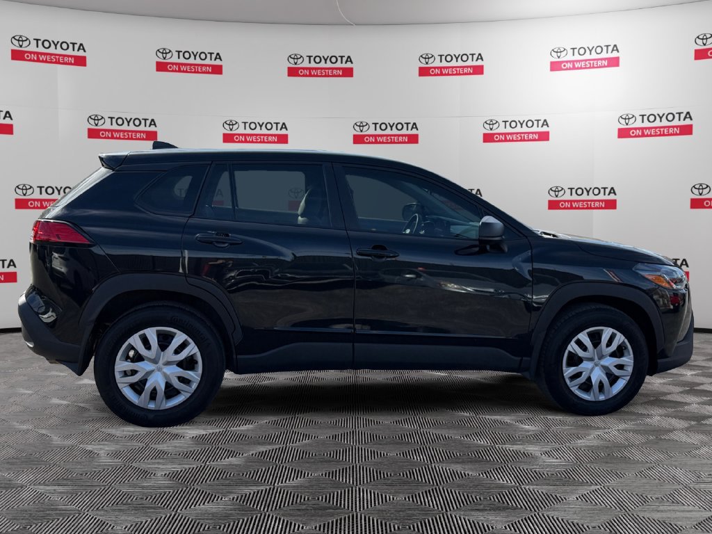 Certified 2023 Toyota Corolla Cross L AWD/4WD image 4