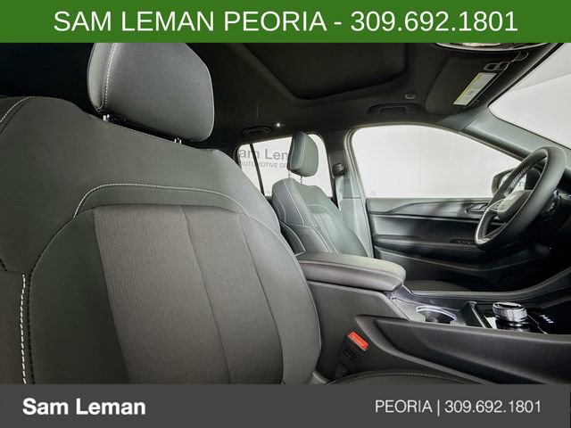 New 2025 Jeep Grand Cherokee Laredo X image 26