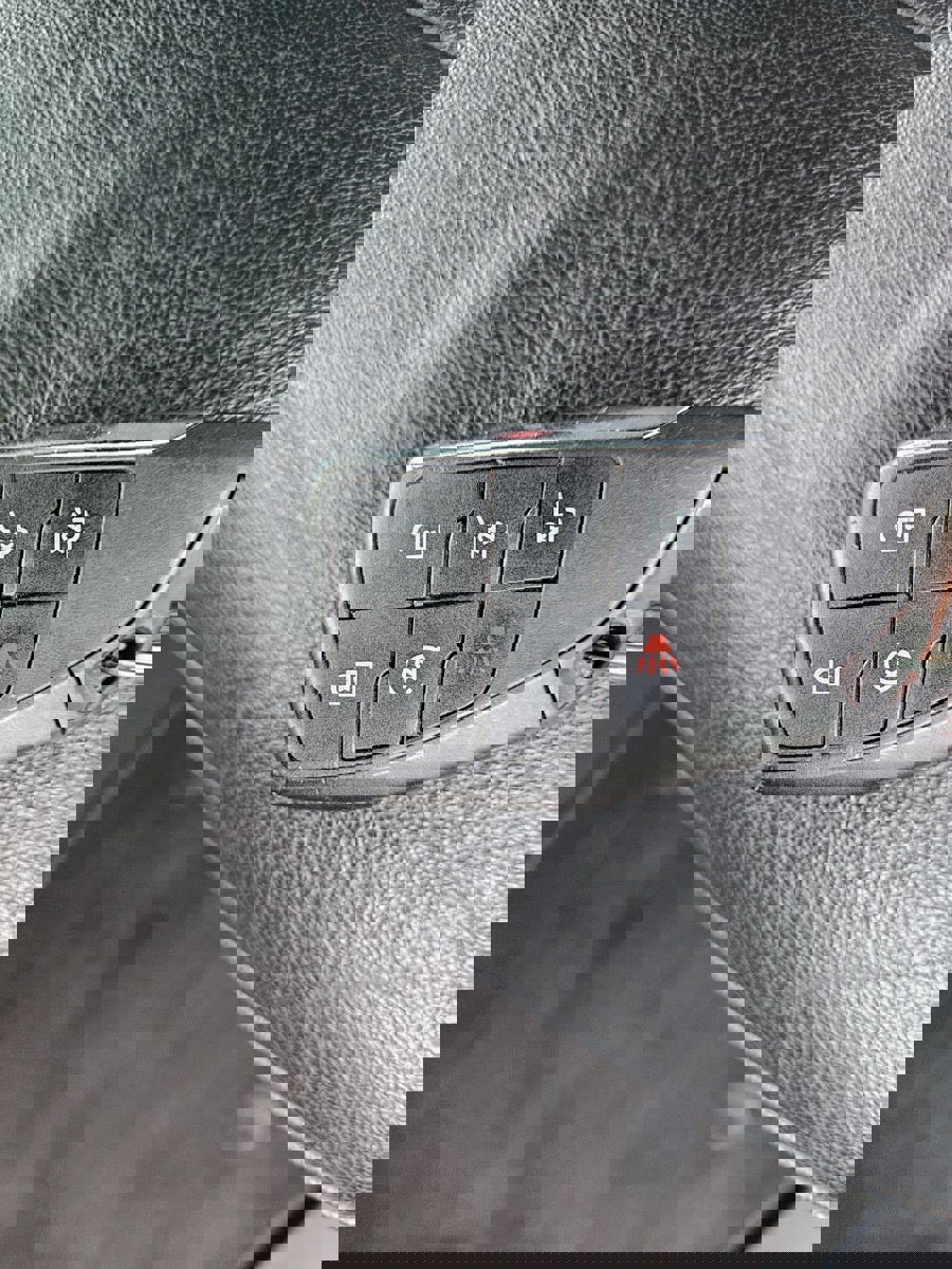 Used 2023 Chevrolet Tahoe LT image 31