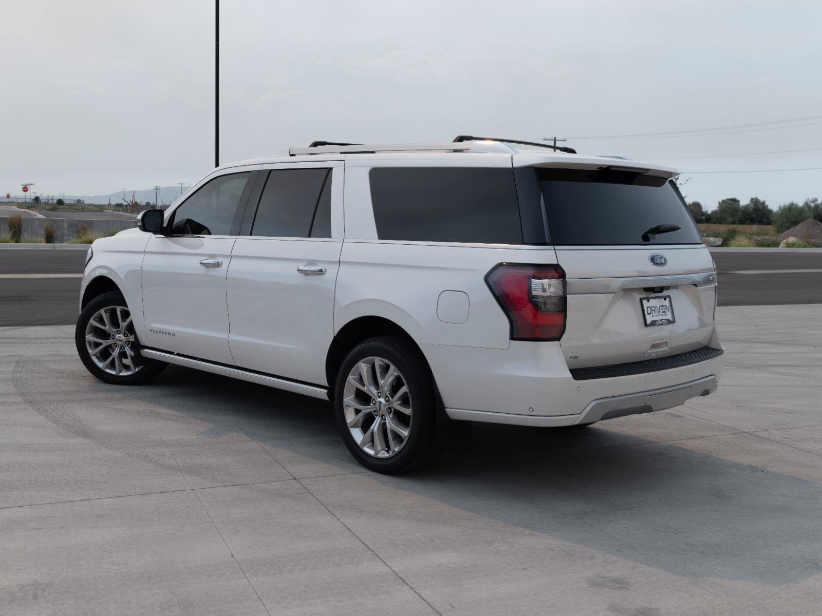 Used 2019 Ford Expedition Max Platinum AWD/4WD image 7