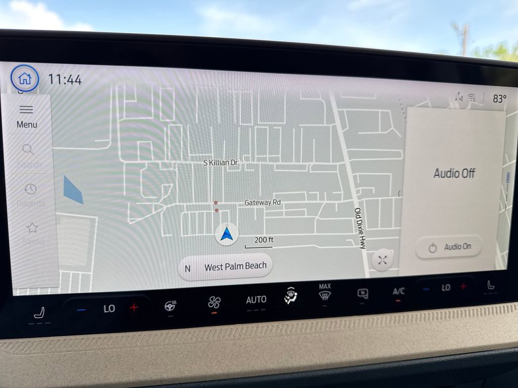 New 2025 Ford Maverick Lariat w/ 4K Tow Package image 9