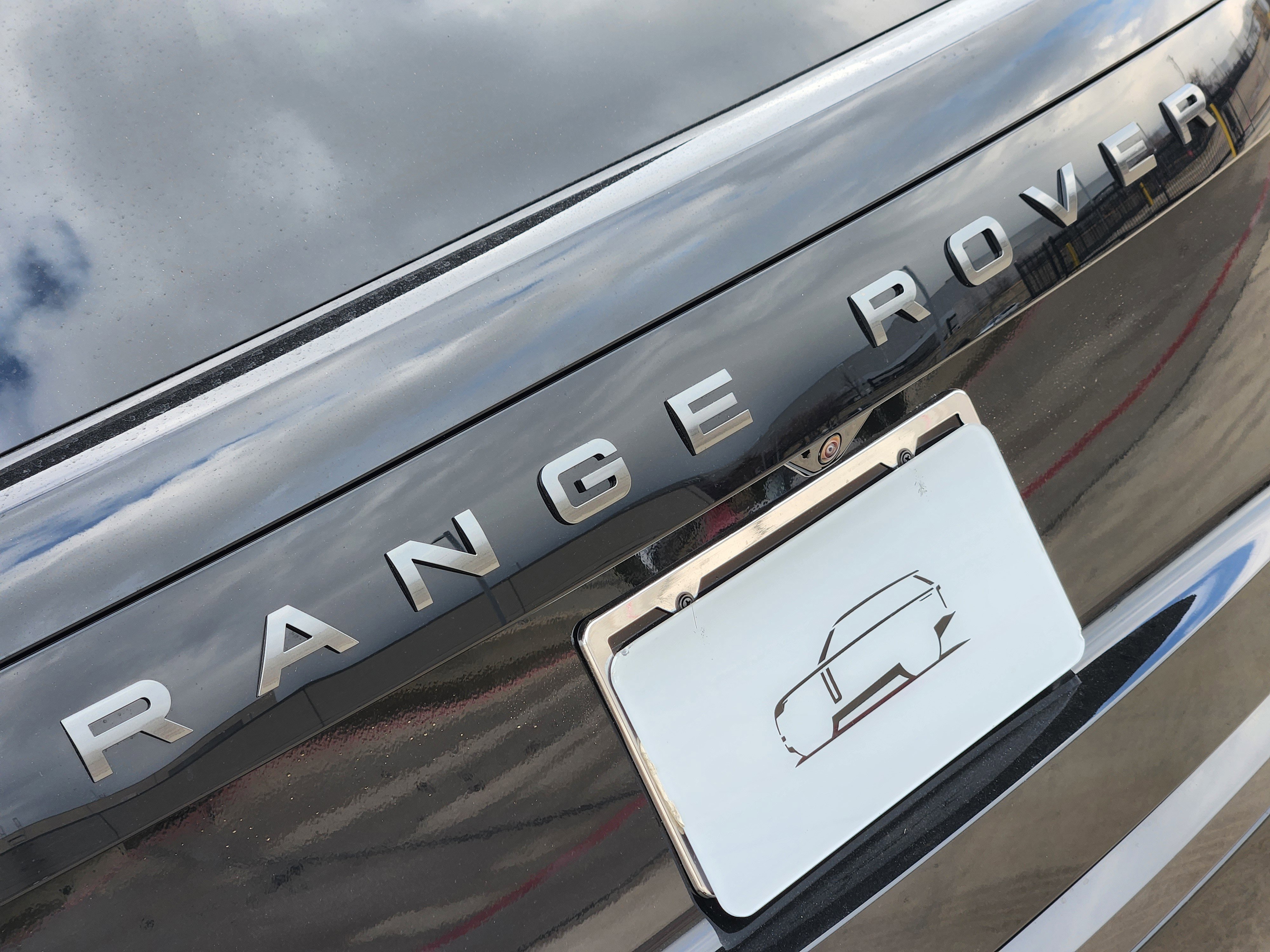 New 2026 Land Rover Range Rover Long Wheelbase SE AWD/4WD image 11