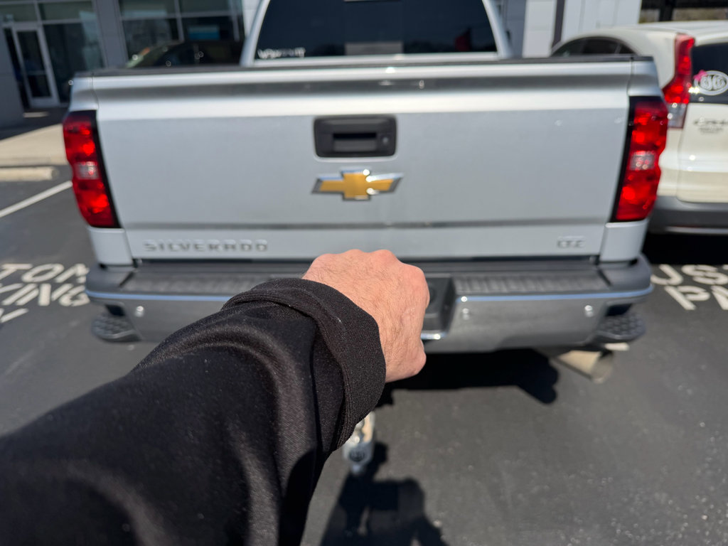 Used 2016 Chevrolet Silverado 2500 LTZ w/ Duramax Plus Package image 8