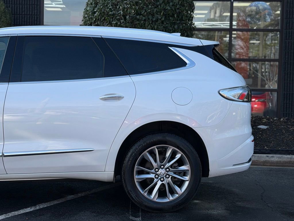 Used 2023 Buick Enclave Avenir w/ Trailering Package, 5000 lbs. image 11