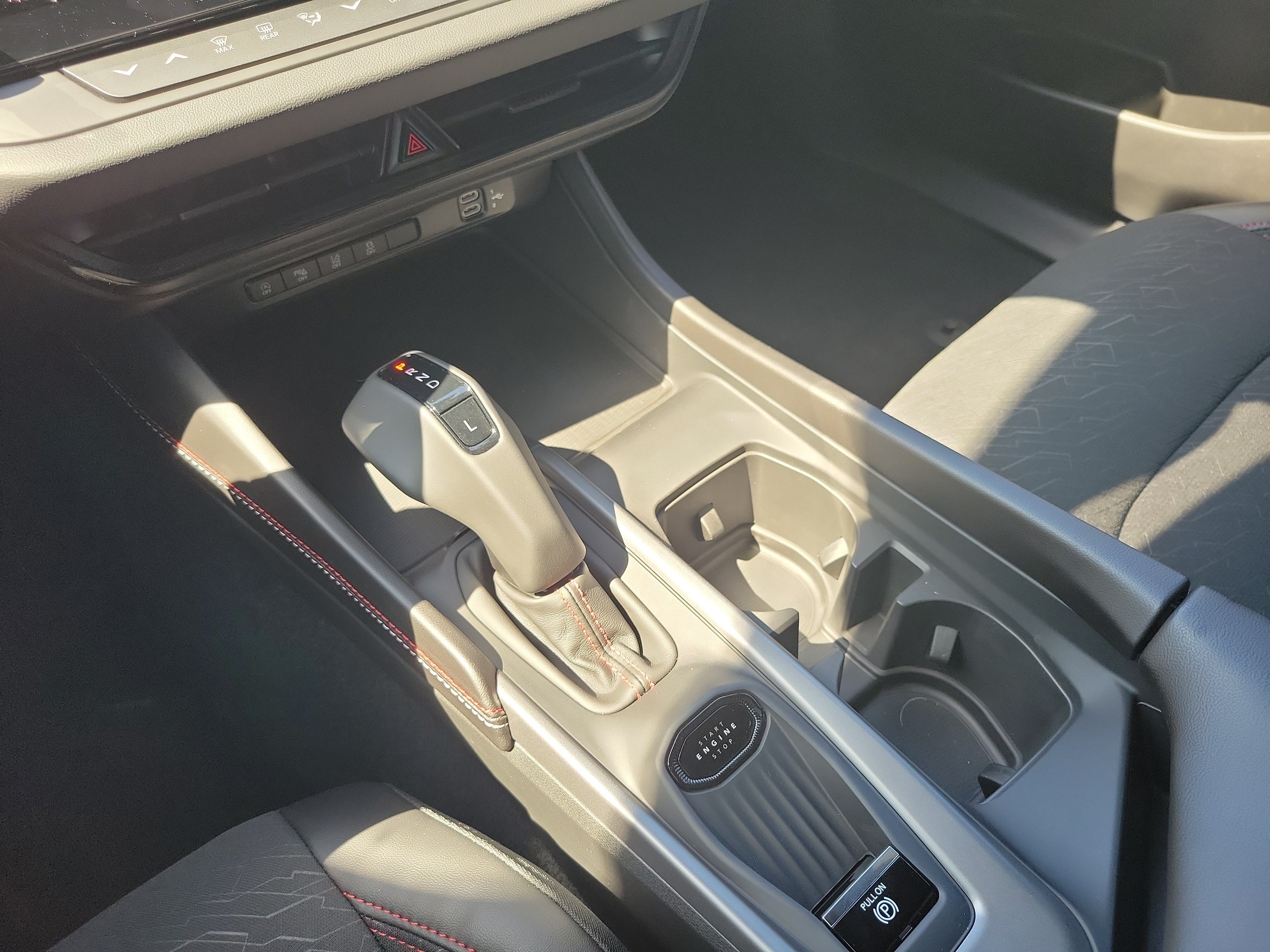New 2027 Dodge Charger R/T w/ Driver Convenience Group AWD/4WD image 19