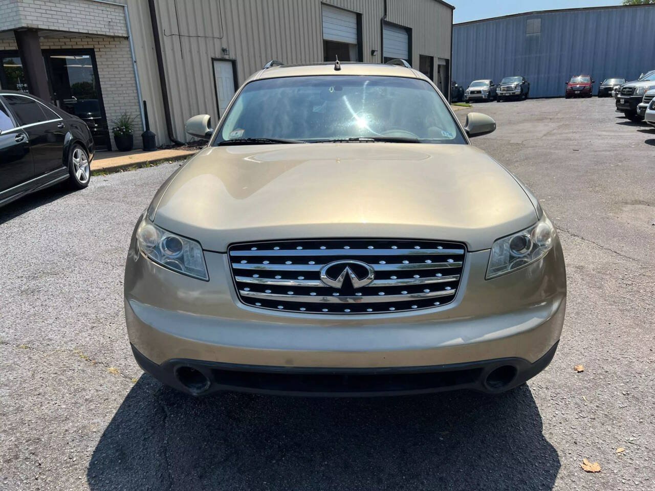 Used 2005 INFINITI FX35 AWD image 8