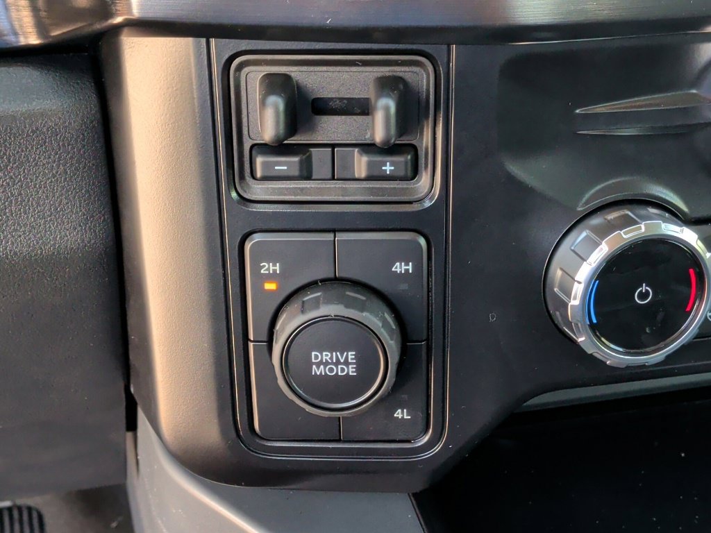 New 2027 Ford F350 Lariat w/ Lariat Premium Package AWD/4WD image 30