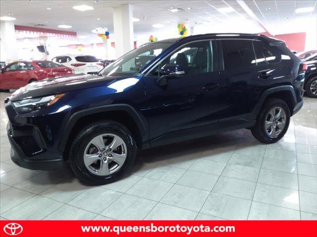 Certified 2022 Toyota RAV4 XLE AWD/4WD image 1