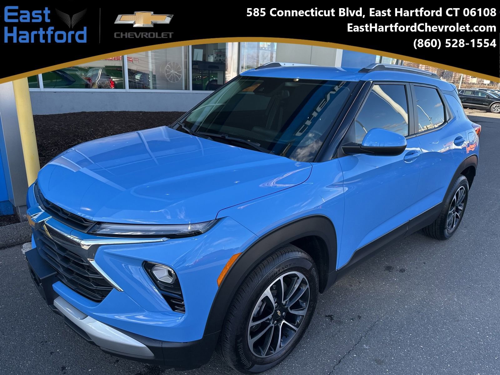 Used 2024 Chevrolet TrailBlazer LT w/ LT Cold Weather Package image 1
