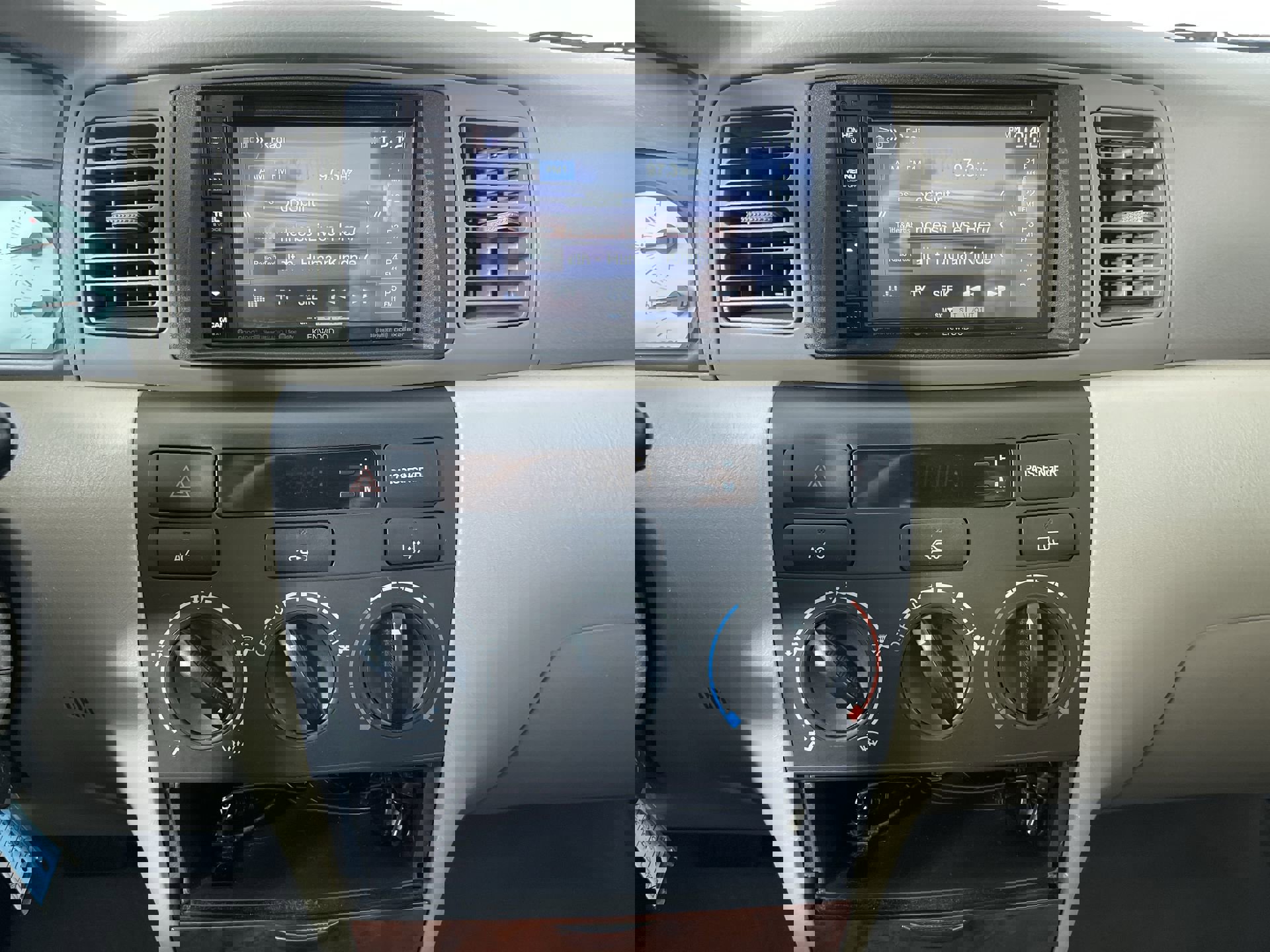 Used 2004 Toyota Corolla LE image 17