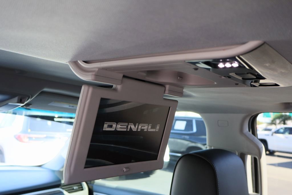 Used 2018 GMC Yukon XL Denali w/ Open Road Package image 26