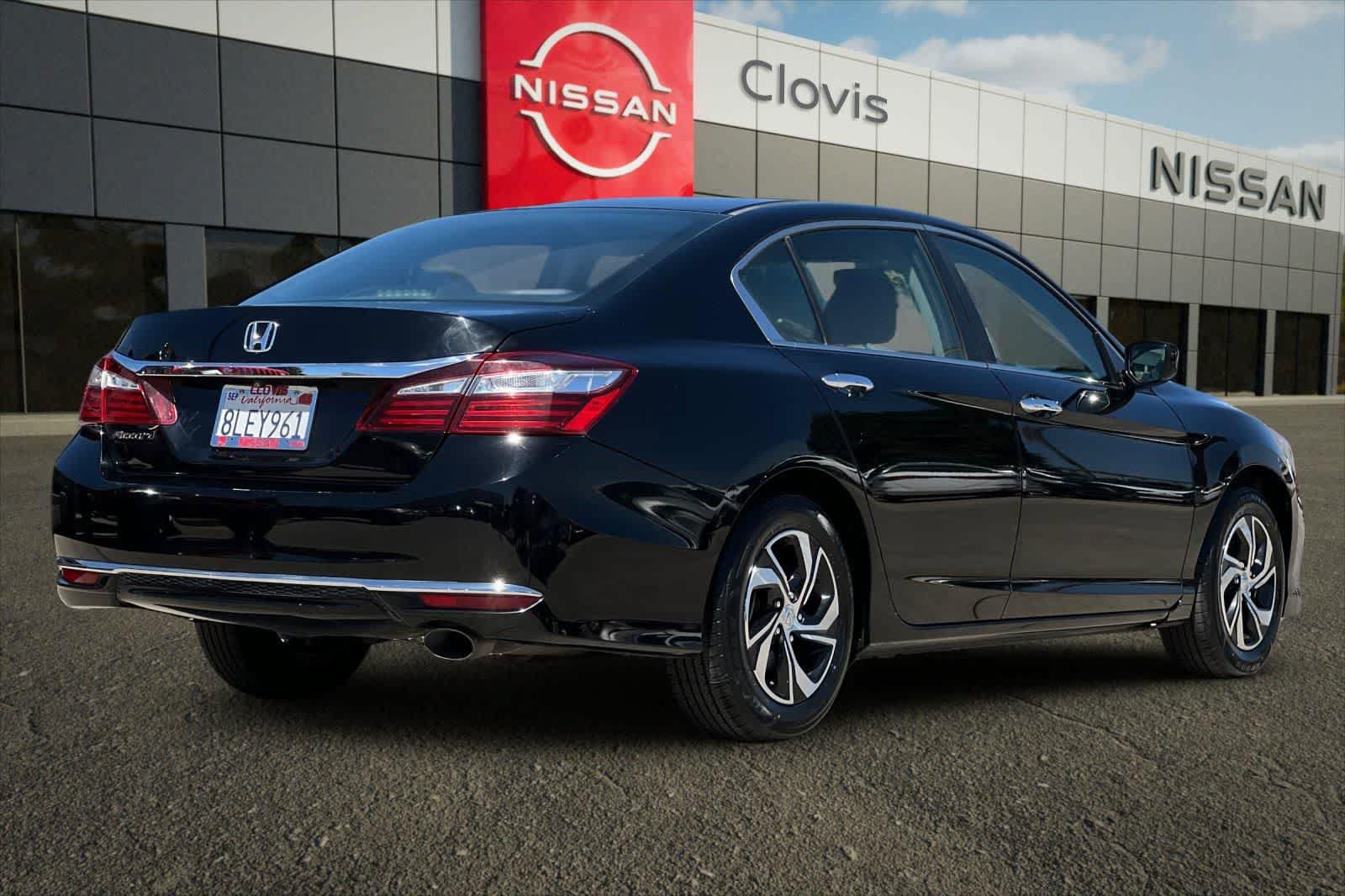 Used 2016 Honda Accord LX image 3