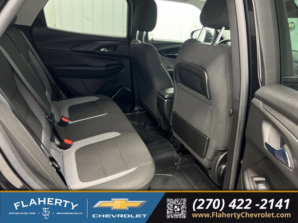 Used 2023 Chevrolet TrailBlazer LT w/ Convenience Package AWD/4WD image 13