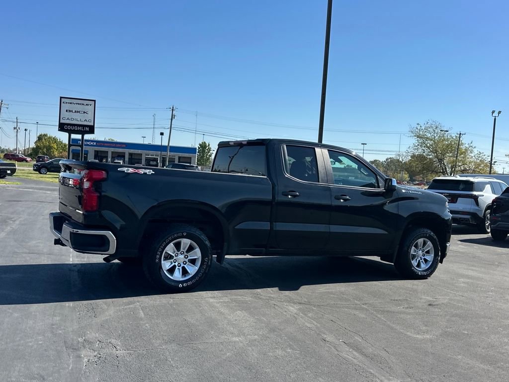 Used 2020 Chevrolet Silverado 1500 LT image 10