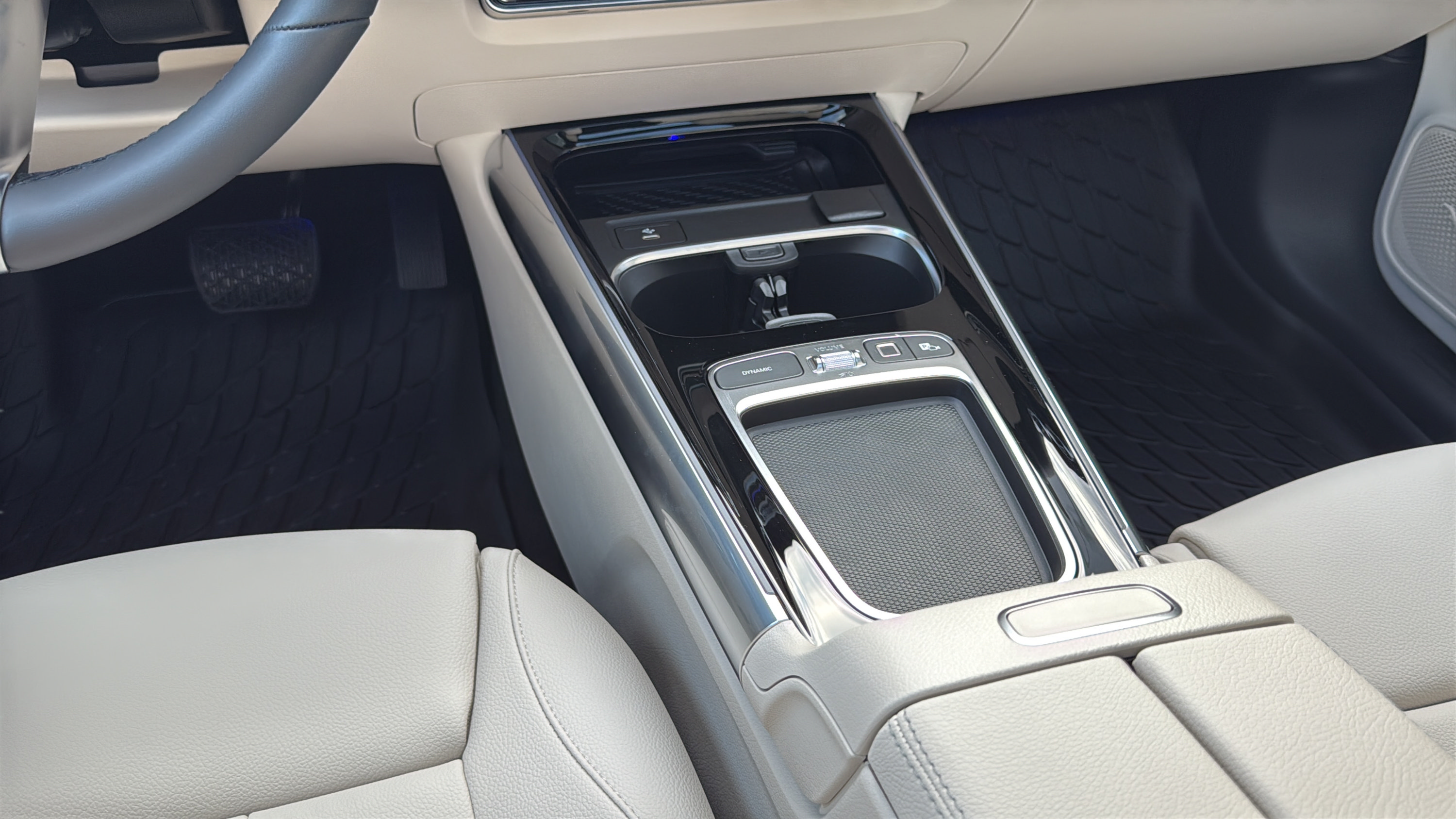 New 2026 Mercedes-Benz GLA 250 image 38