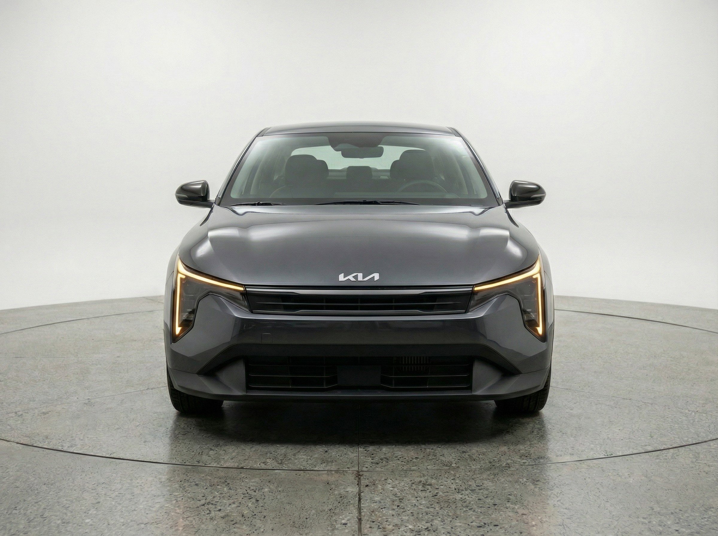Used 2025 Kia K4 FWD image 2