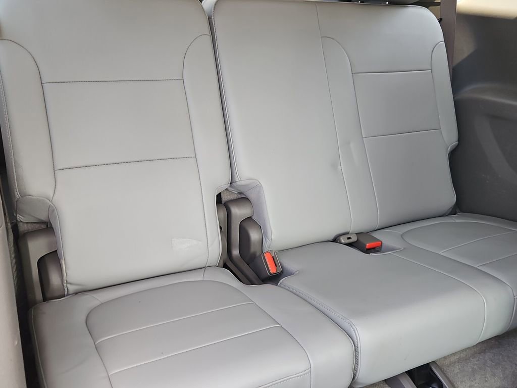 Used 2018 Chevrolet Traverse Premier w/ Driver Confidence II Package image 19