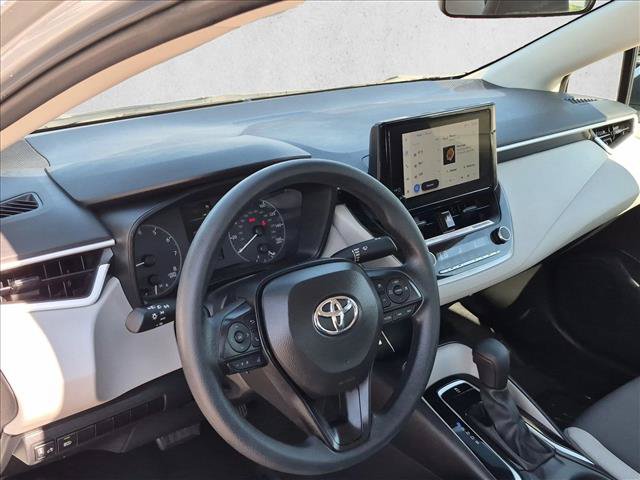 Used 2024 Toyota Corolla LE FWD image 10