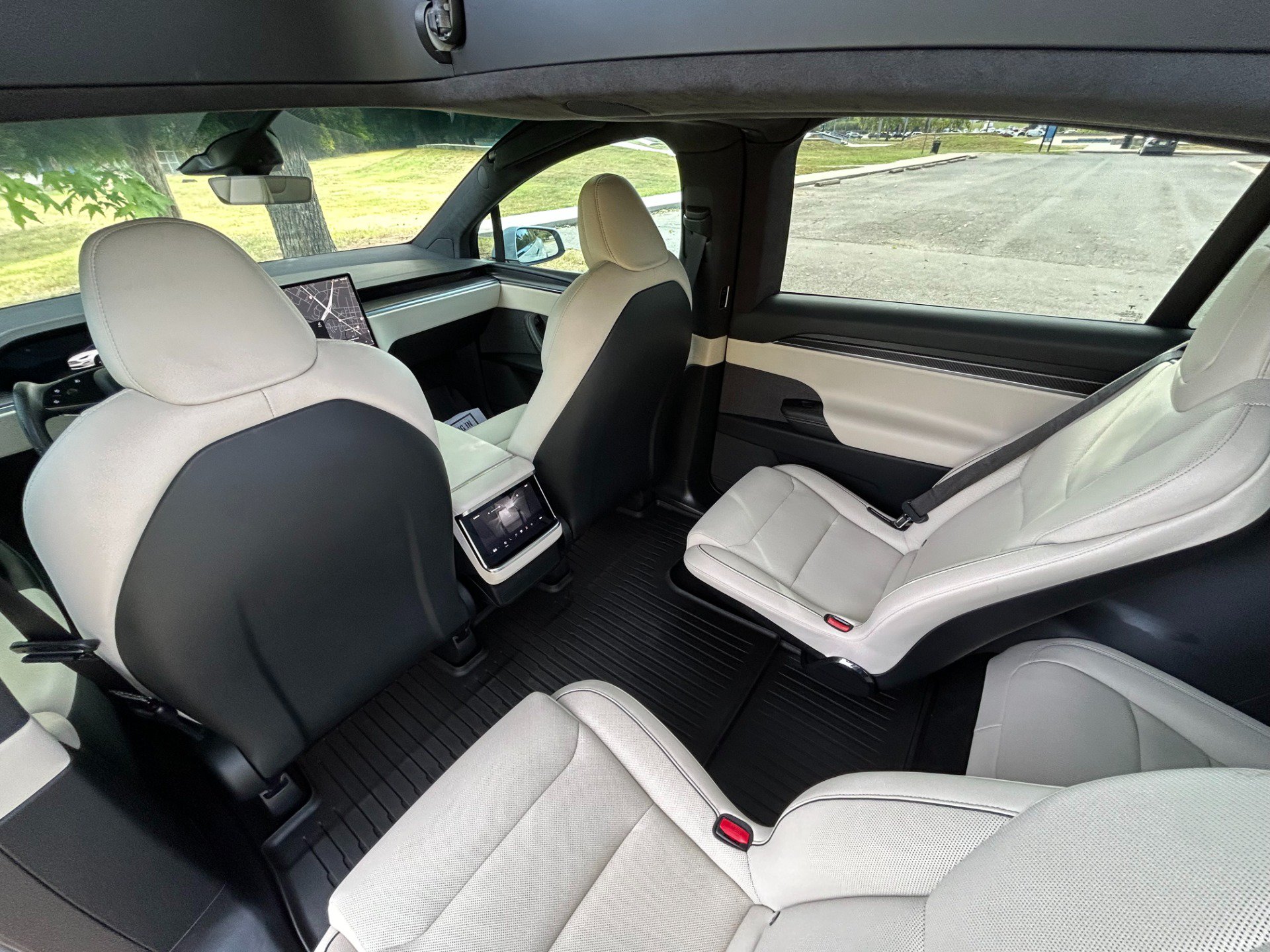 Used 2022 Tesla Model X Plaid AWD/4WD image 21
