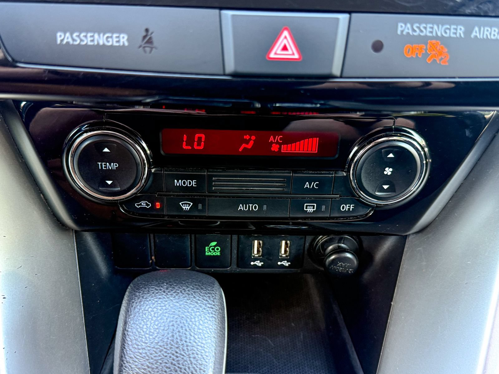 Used 2022 Mitsubishi Eclipse Cross LE AWD/4WD image 30