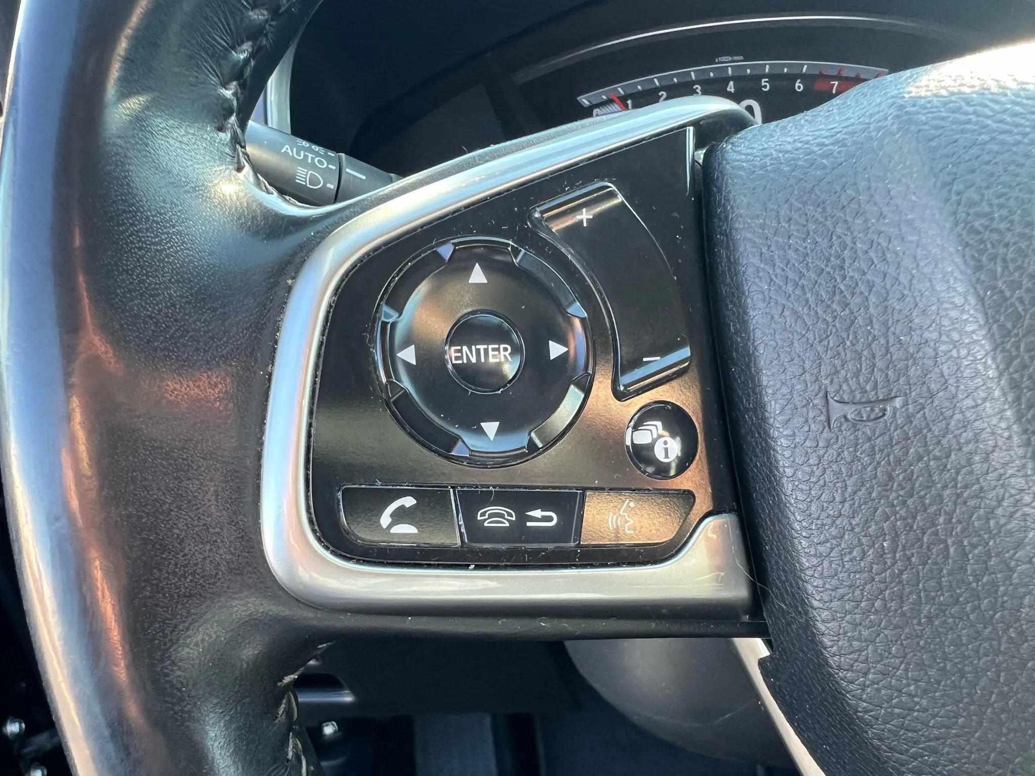 Used 2019 Honda CR-V EX-L image 15