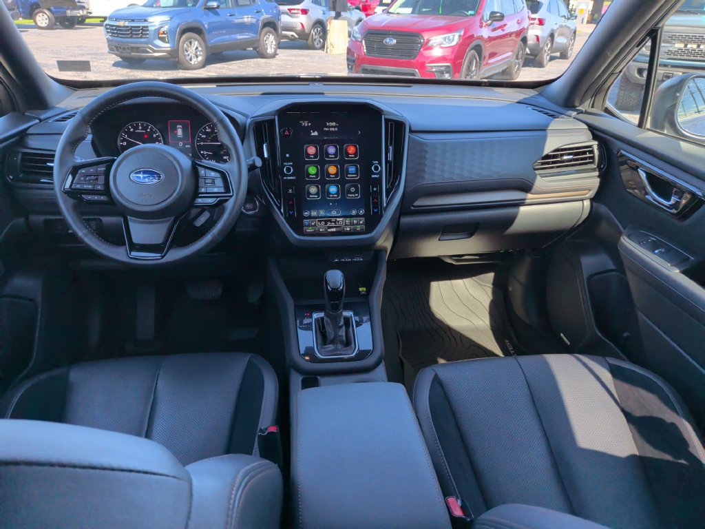 Used 2025 Subaru Forester Touring AWD/4WD image 13