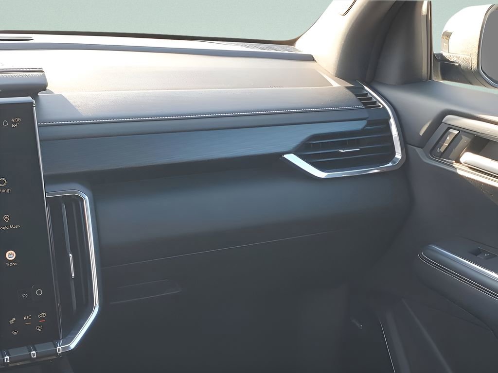 Used 2025 GMC Acadia Elevation image 26