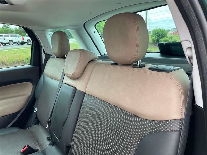 Used 2014 FIAT 500L Lounge FWD image 50