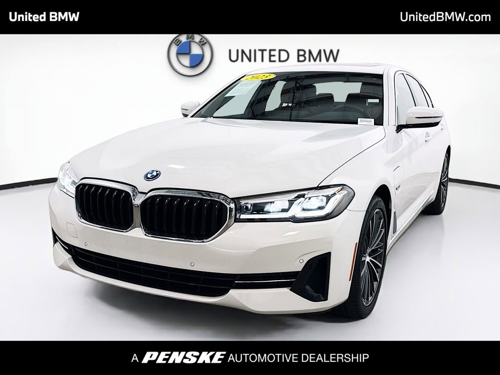 Used 2023 BMW 530e w/ Convenience Package image 1