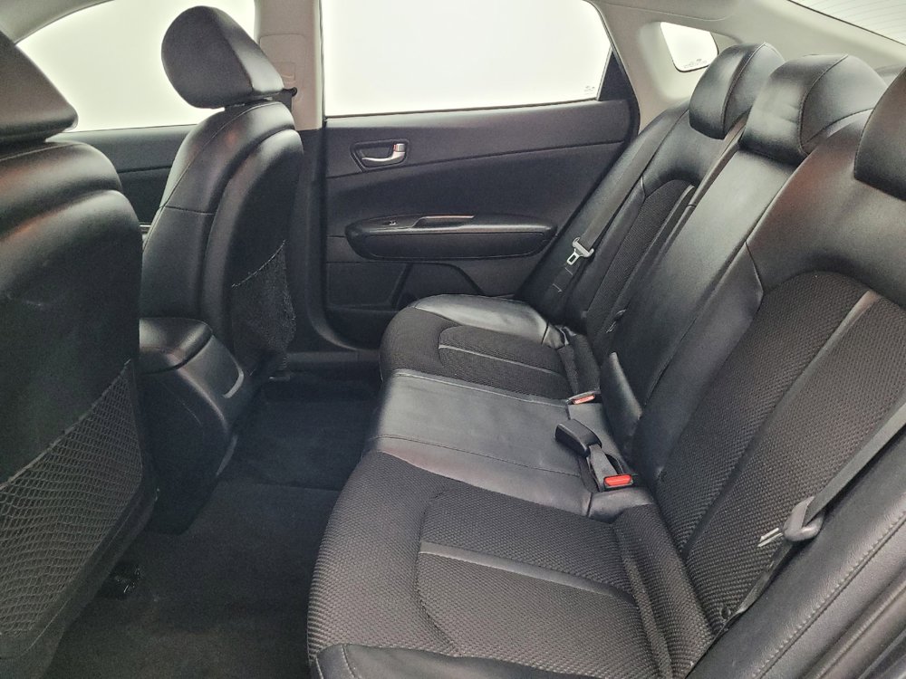 Used 2020 Kia Optima S image 18