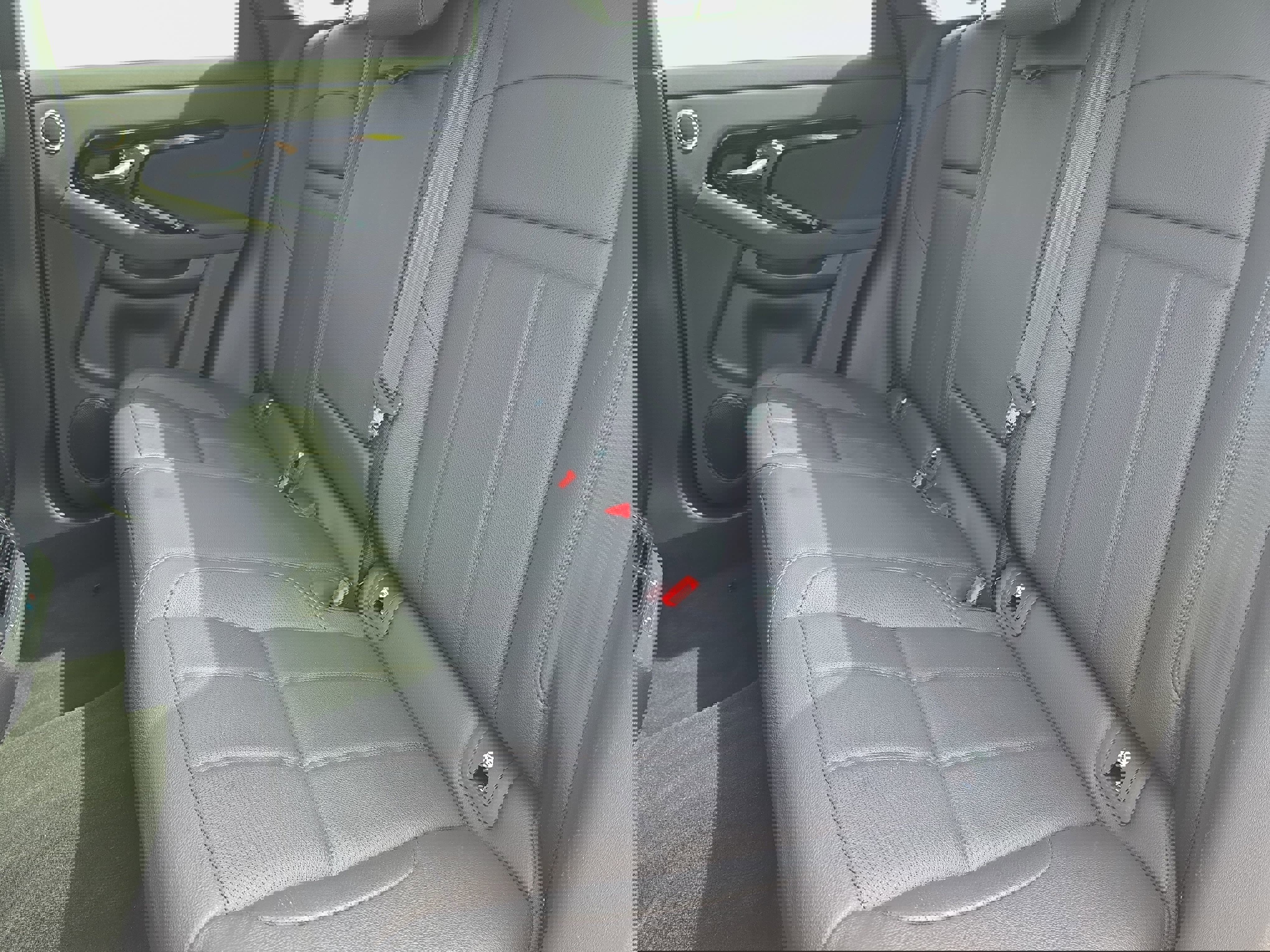 Certified 2025 Land Rover Range Rover Evoque Dynamic SE image 14