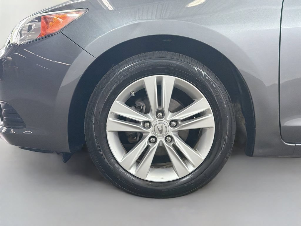 Used 2013 Acura ILX Hybrid w/ Technology Package FWD image 34