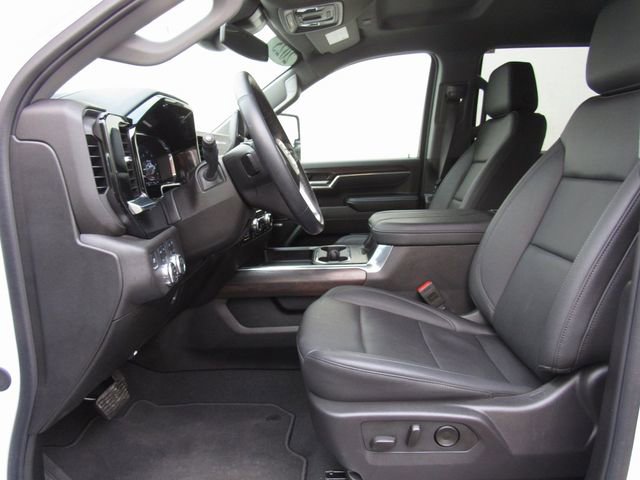 Used 2025 GMC Sierra 2500 SLT w/ SLT Premium Package AWD/4WD image 16