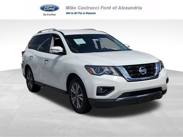 Used 2019 Nissan Pathfinder SV FWD image 1