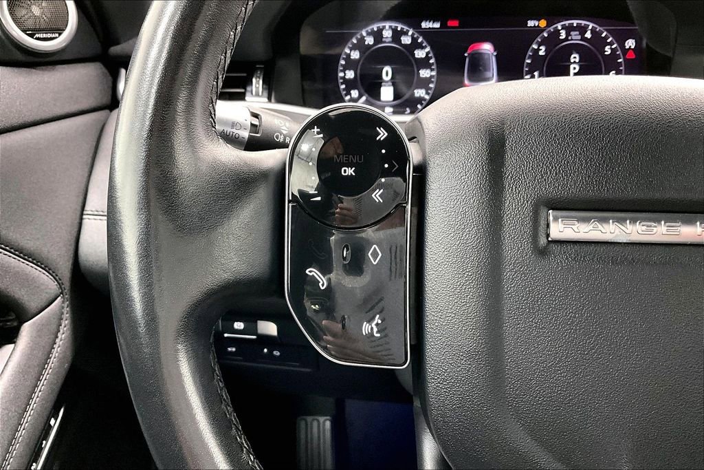 Used 2020 Land Rover Range Rover Evoque SE image 24