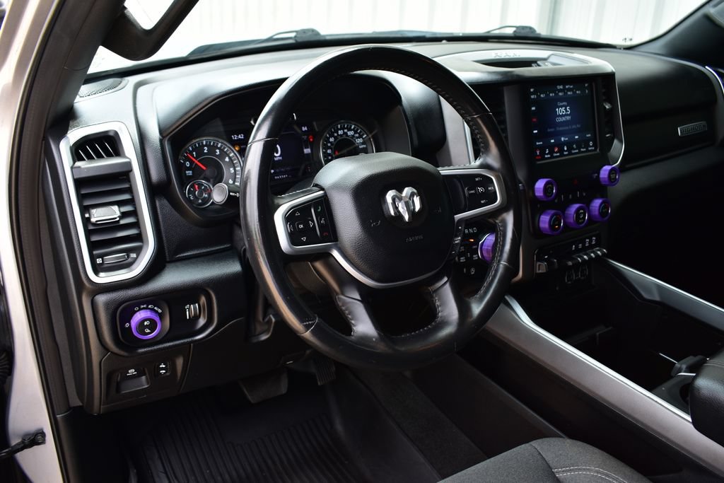 Used 2021 RAM 1500 Big Horn AWD/4WD image 40