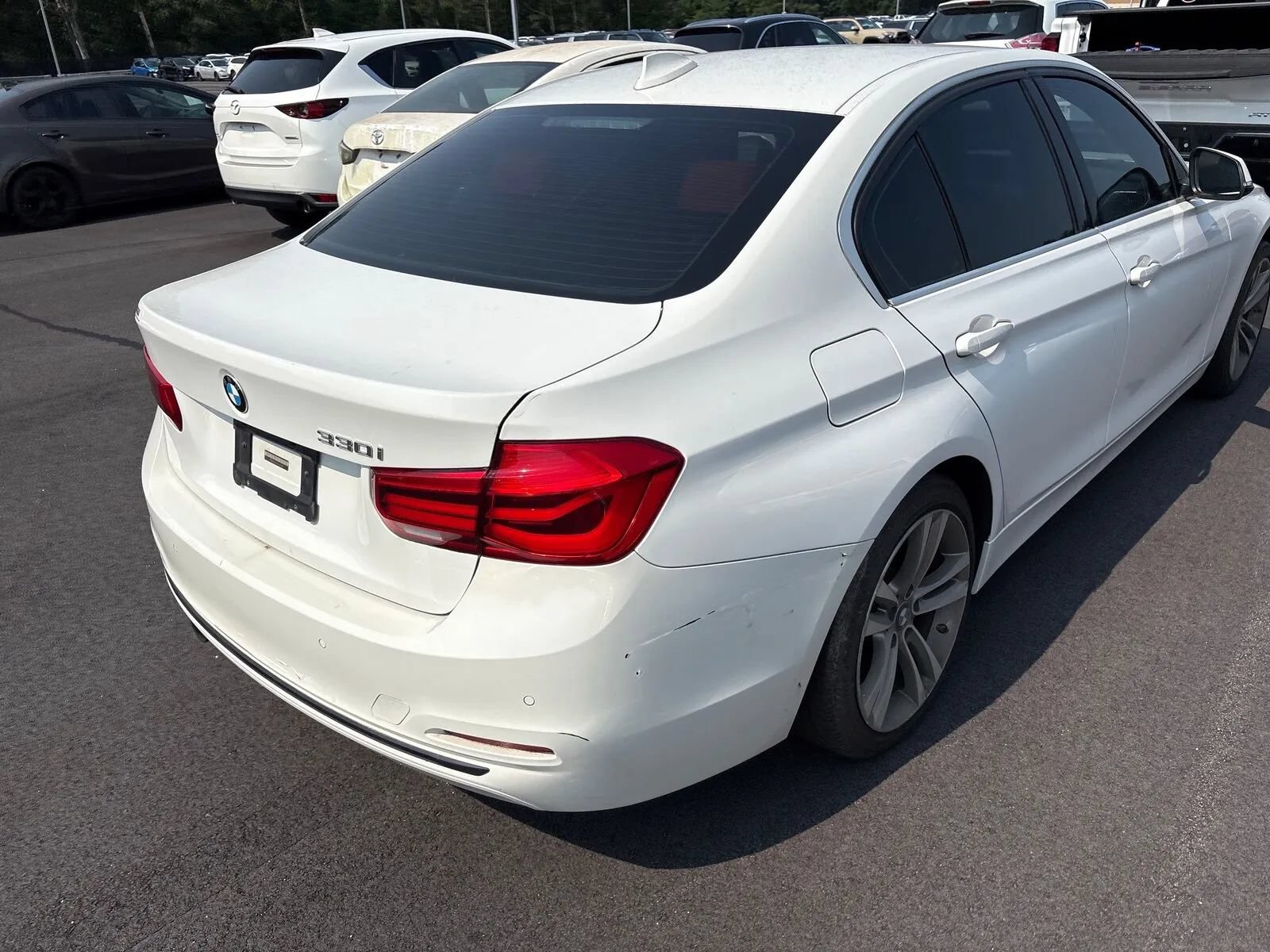 Used 2017 BMW 330i Sedan RWD image 2