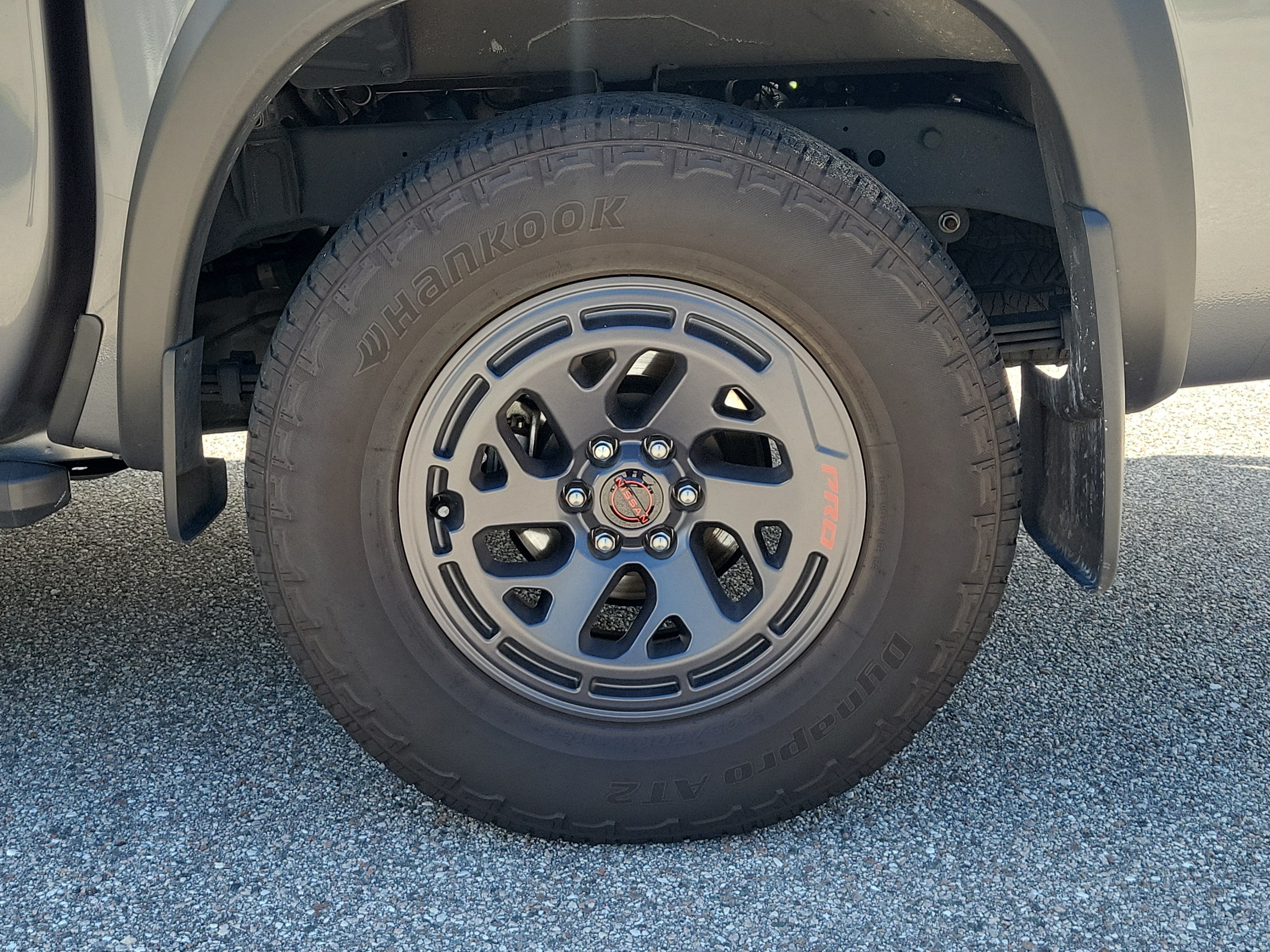 Certified 2025 Nissan Frontier PRO-4X w/ Pro Premium Package AWD/4WD image 9