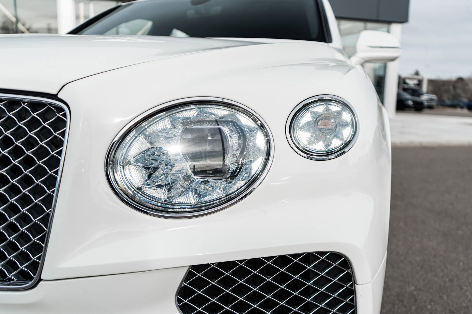 Used 2022 Bentley Bentayga image 23