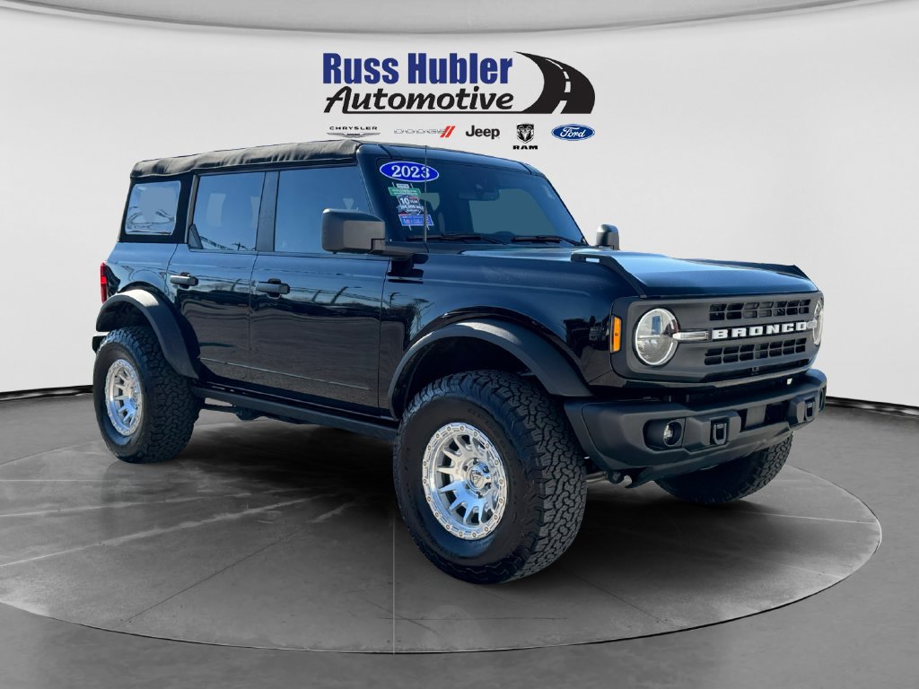 Used 2023 Ford Bronco Black Diamond w/ Sasquatch Package AWD/4WD image 9