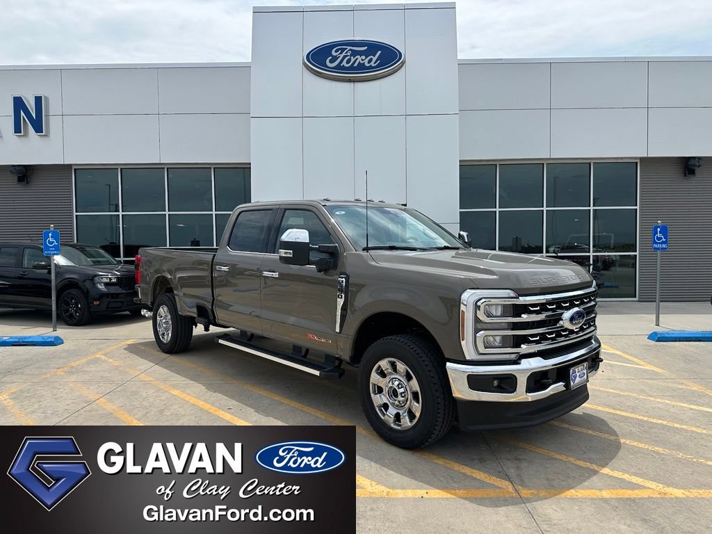 New 2026 Ford F350 Lariat w/ Chrome Package
