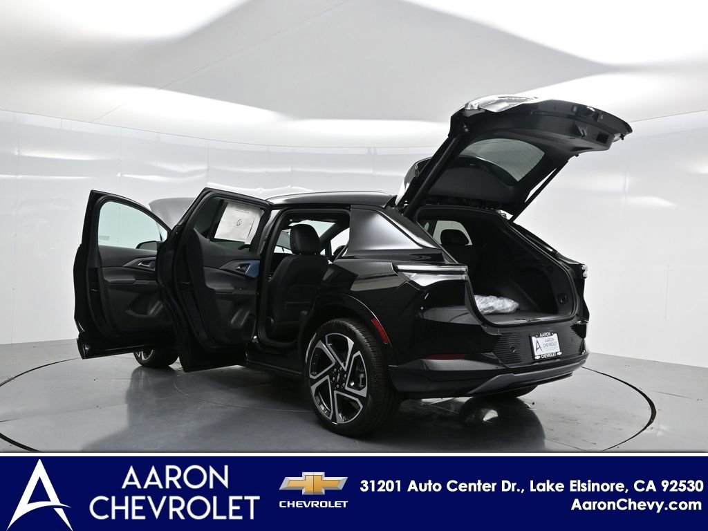 New 2025 Chevrolet Equinox EV LT w/ Convenience Package II image 34