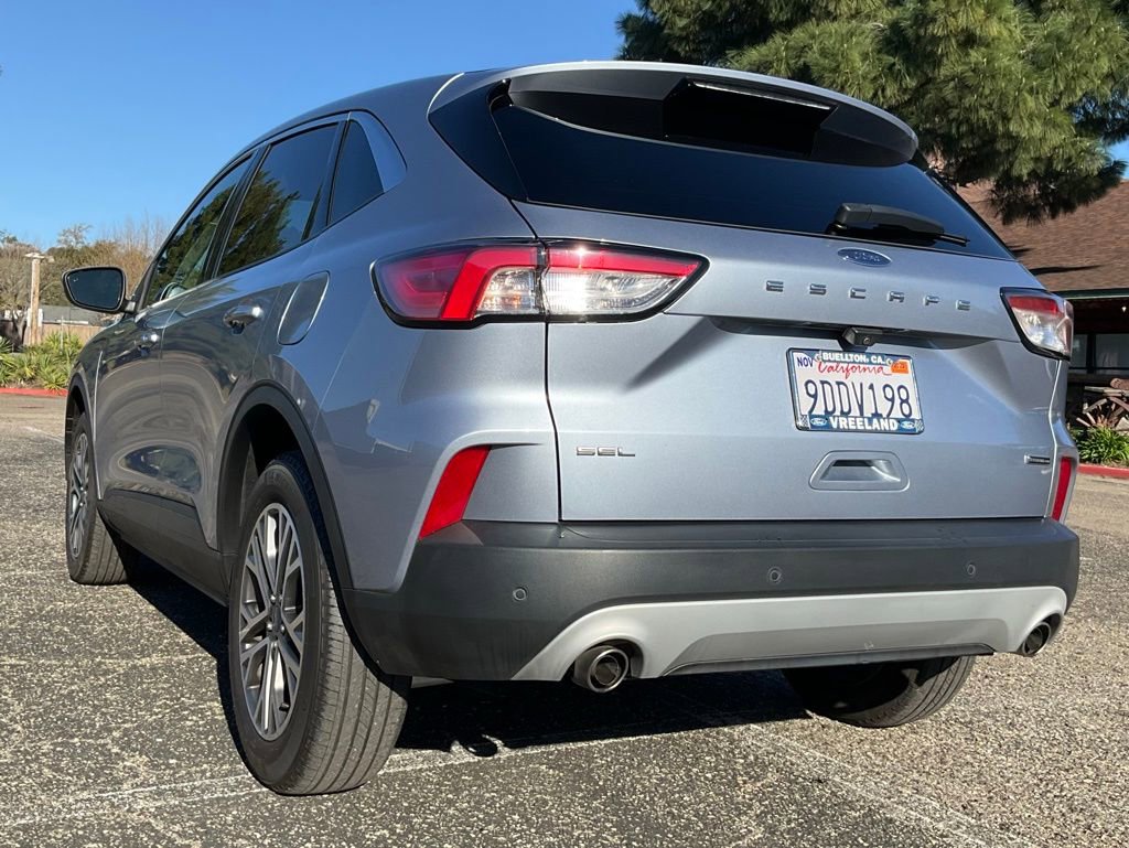 Certified 2022 Ford Escape SEL w/ Technology Package image 65