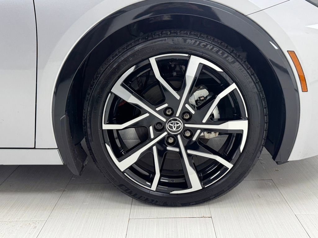 Used 2024 Toyota Prius Prime Premium image 43