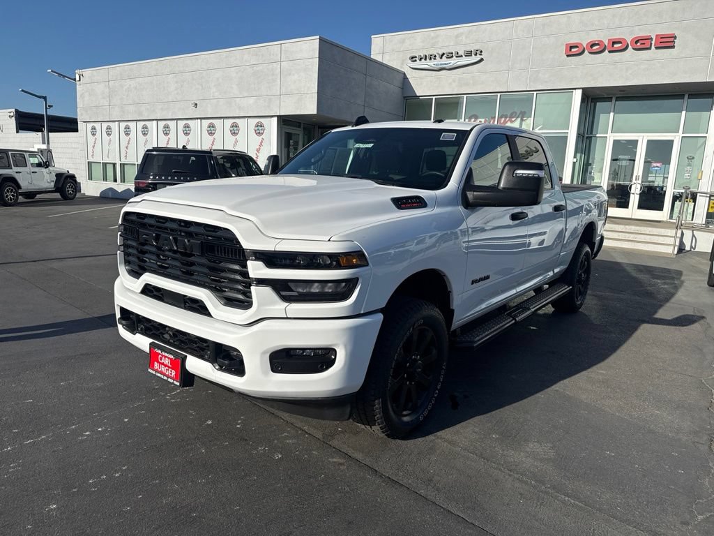 Used 2025 RAM 2500 Big Horn AWD/4WD image 3