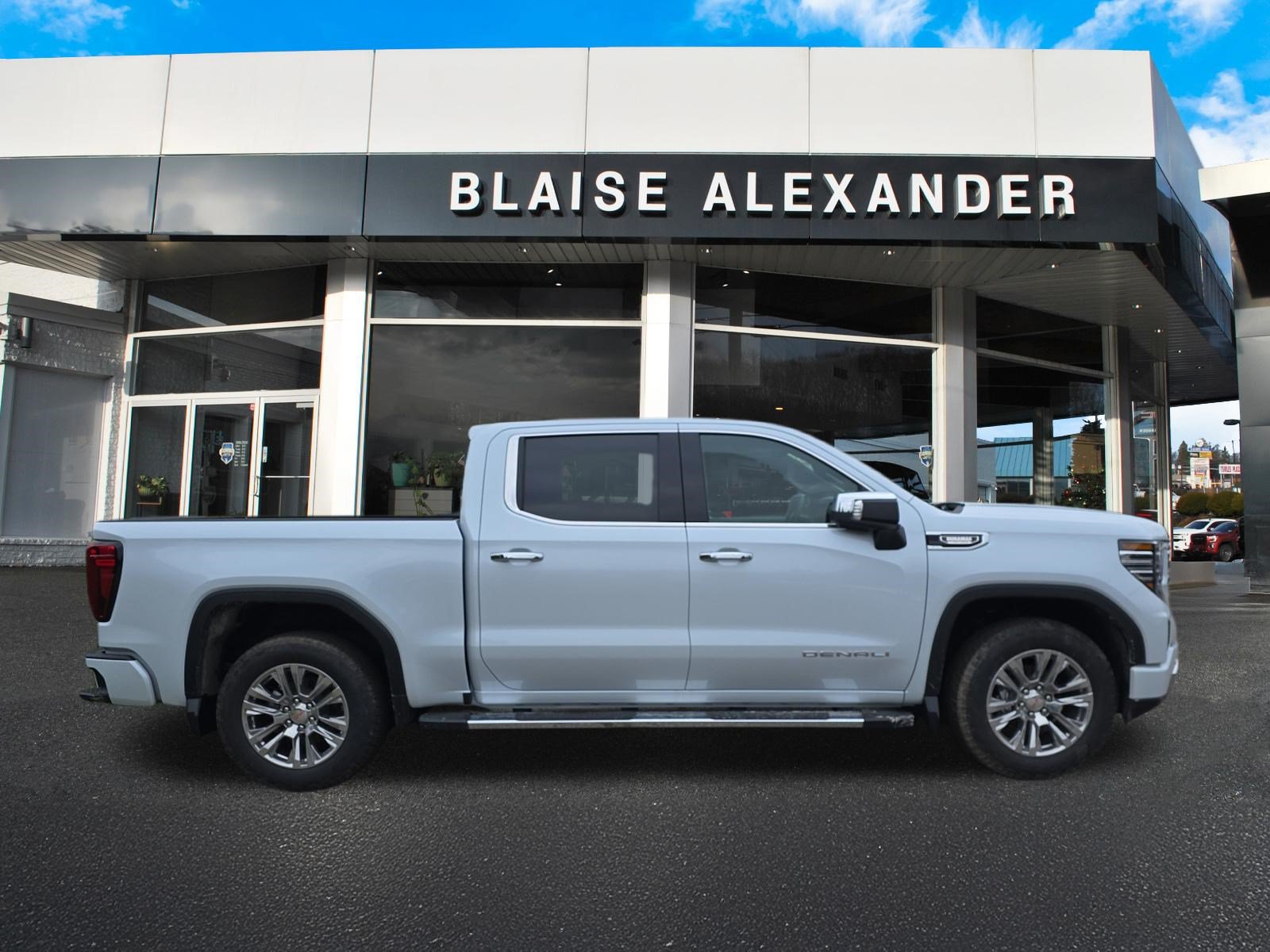 New 2026 GMC Sierra 1500 Denali w/ Technology Package AWD/4WD image 2