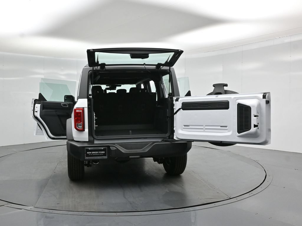 New 2026 Ford Bronco 4-Door AWD/4WD image 31