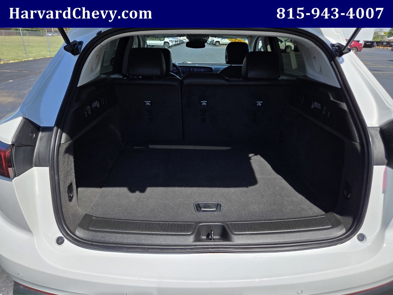 Certified 2025 Buick Envision Preferred AWD/4WD image 32
